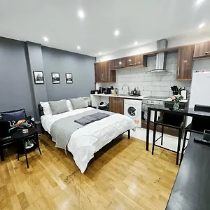  Apartment Gdy0 - The Dragon